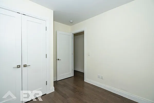 Rented by EXR | media 3