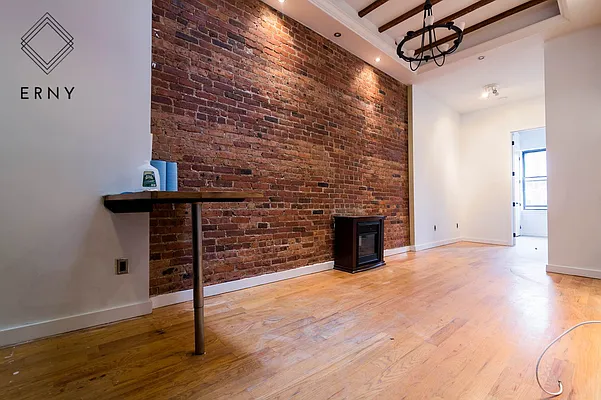 Rented by ERNY LLC | media 1