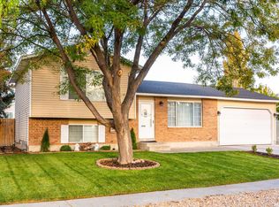 2960 S Putnam Dr, West Valley City, UT 84128