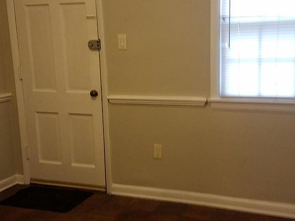 3rd image of 626 S Pitt St #A