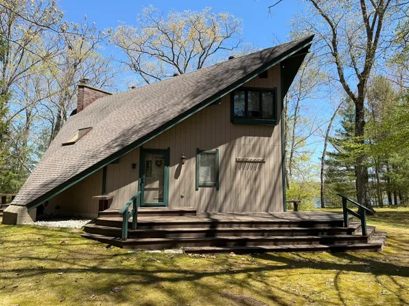 5620 N Utter Dr, Irons, MI 49644