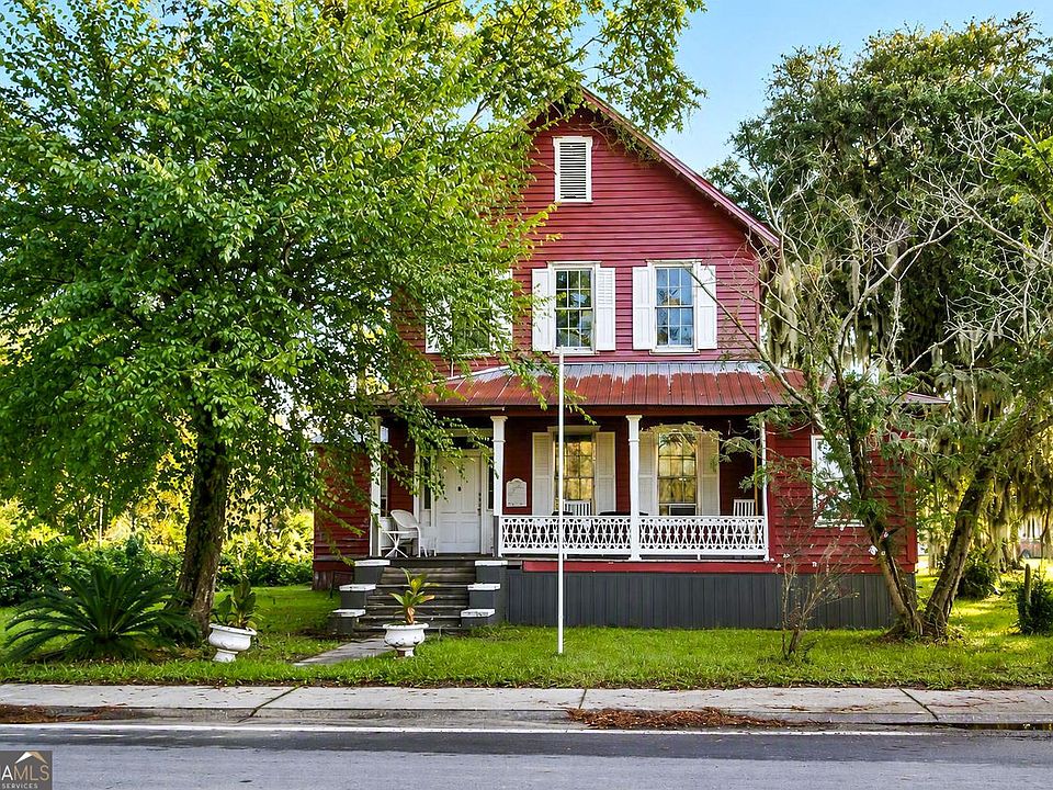 1st image of 602 Magnolia St