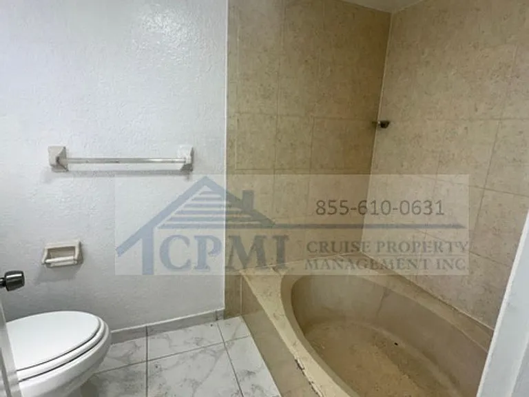 Fairway Views - 8740 NW 40 St Coral Springs, FL 33065 — Photo 26