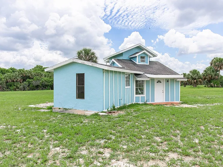 19505 NW 80th Dr — Photo 14