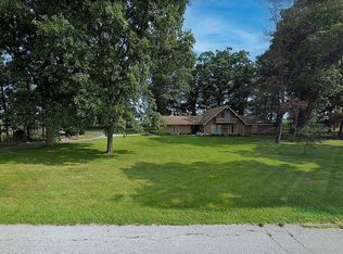 12106 W Yoder Rd, Roanoke, IN 46783