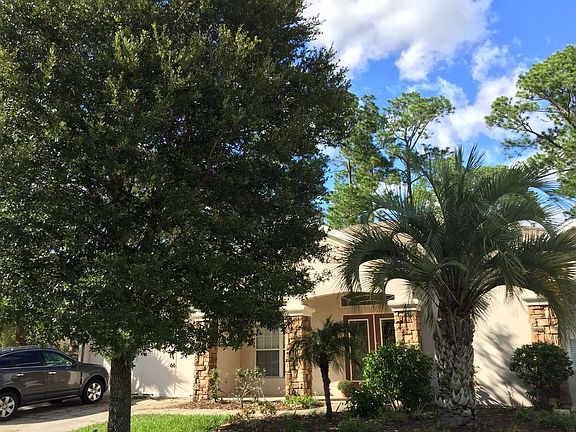 2nd image of 8241 Hedgewood Dr