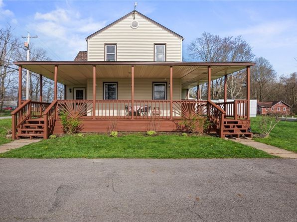 101 Fredonia Hempfield Ter, Greenville, PA 16125
