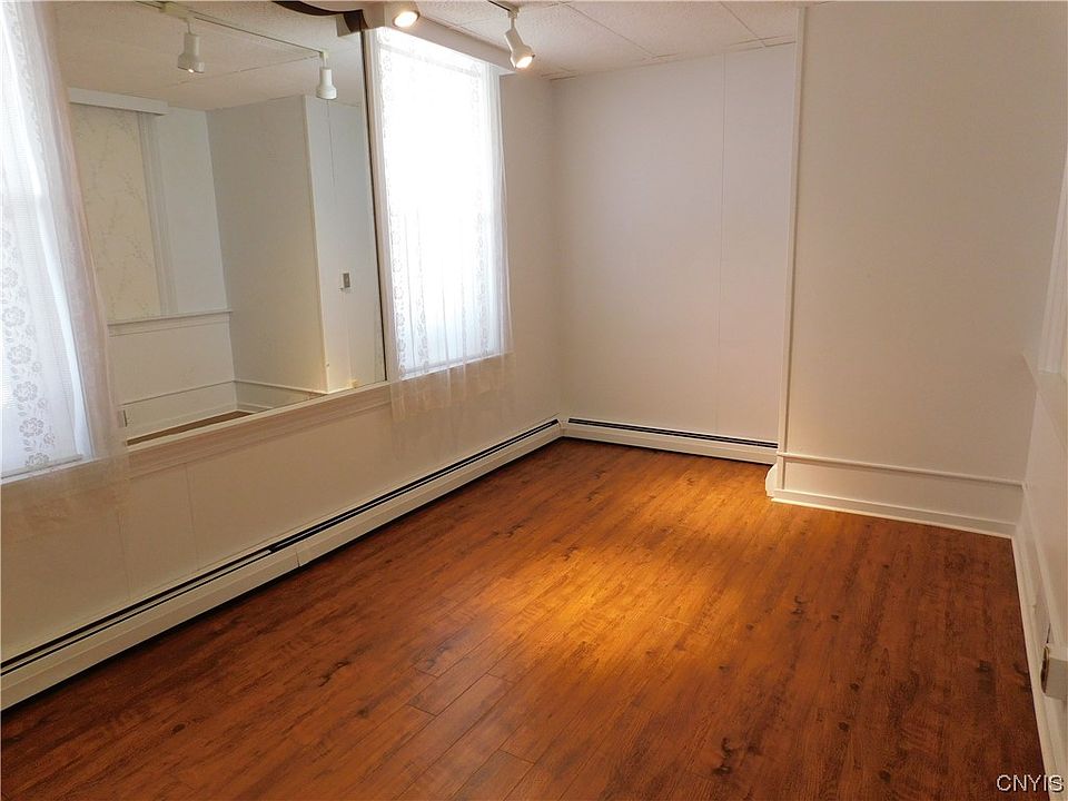 207 N St, Rome, NY 13440 MLS S1470523 Zillow