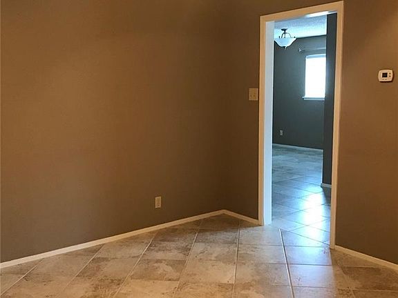 2nd image of 10606 Stonewall Blvd