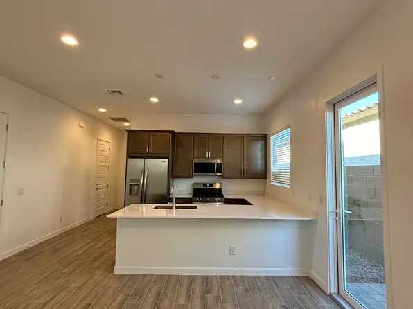3326 S 176th Dr, Goodyear, AZ 85338