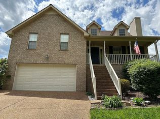 1019 Willow Creek Dr, Goodlettsville, TN 37072