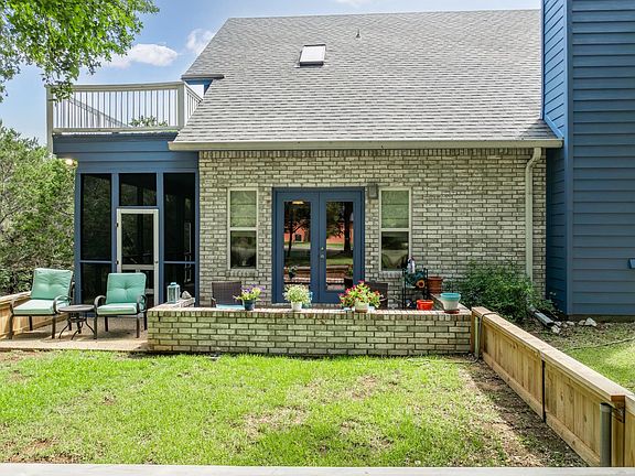 3rd image of 45145 Fringewood Dr