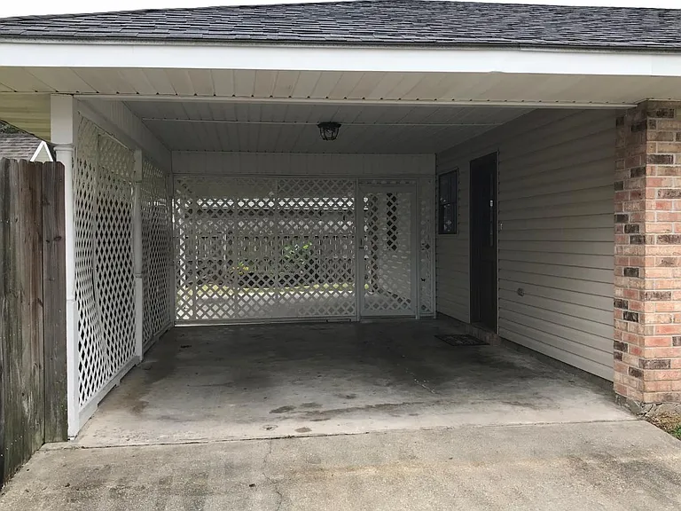 Carport