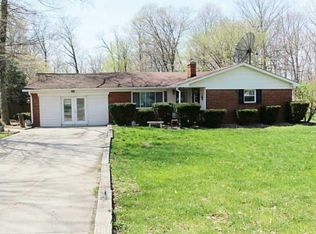 10052 N Pennington Rd, Mooresville, IN 46158