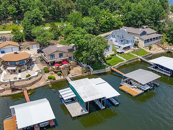 Concrete Dock 50'x40'