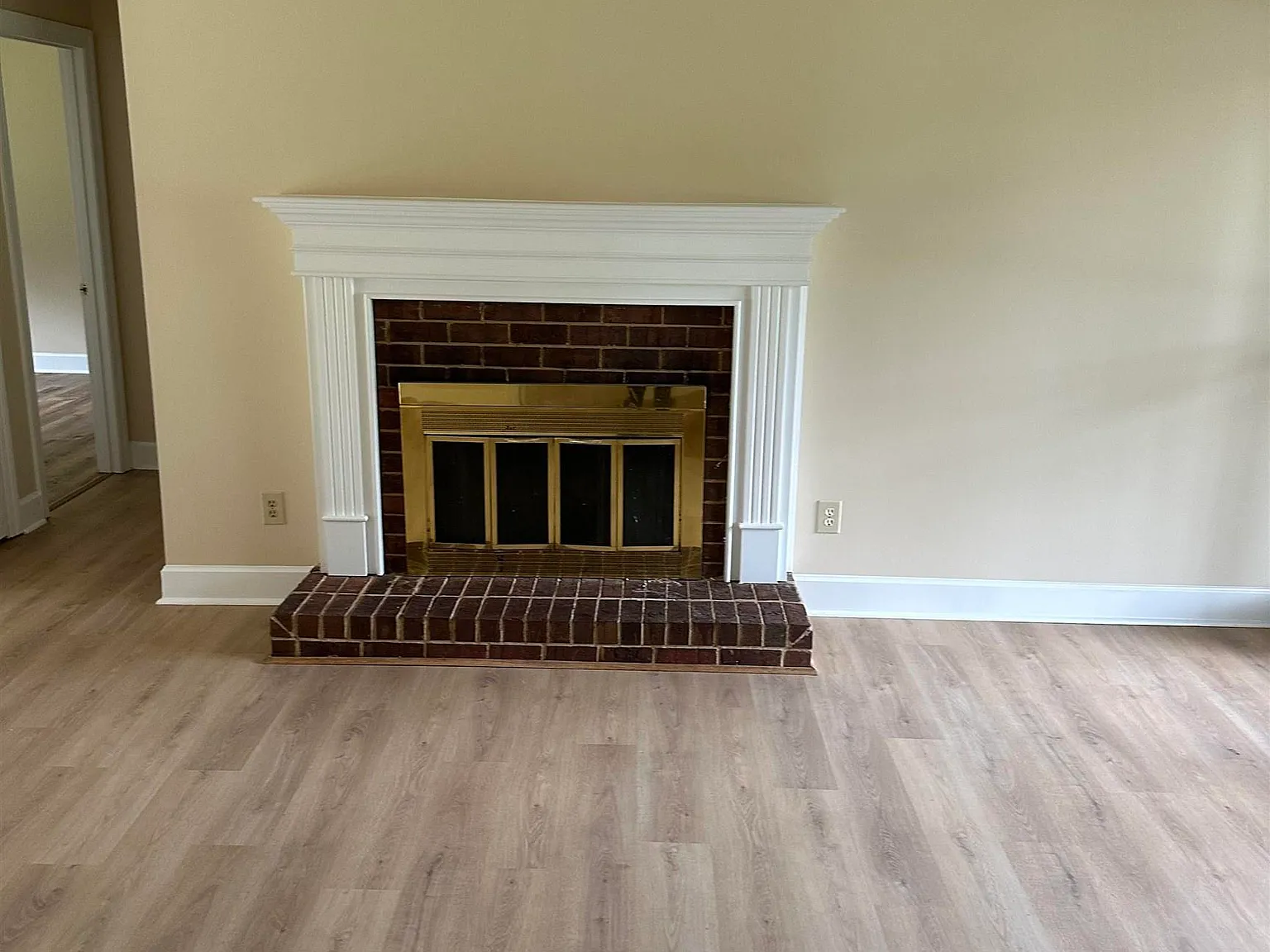 3 bed, 2.0 bath, 1524 sqft, $1,550 — Photo 3