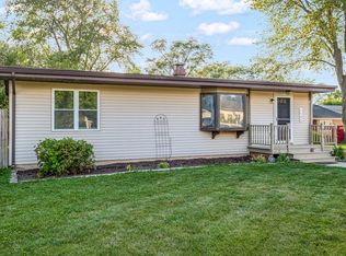 1705 S 7th Ave, St Charles, IL