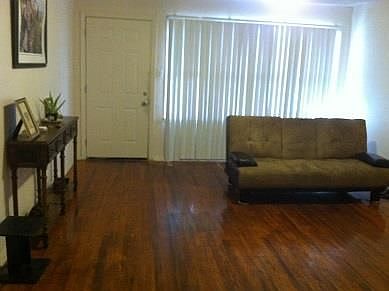 2nd image of 2727 Bethurum Ave