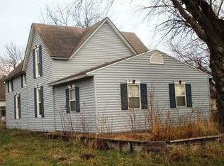 325 Sherman Ave, Nehawka, NE 68413
