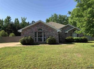 13189 Lauren Ln, Lindale, TX 75771