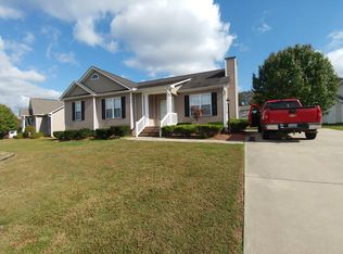2320 Duck Crossing Dr, Graham, NC 27253