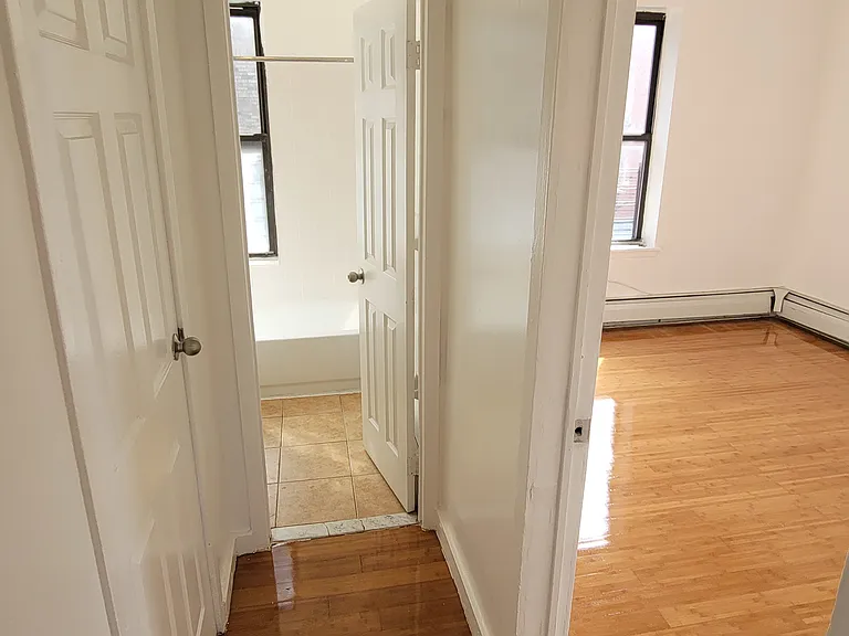 2295 Grand Concourse #F3 — Photo 10