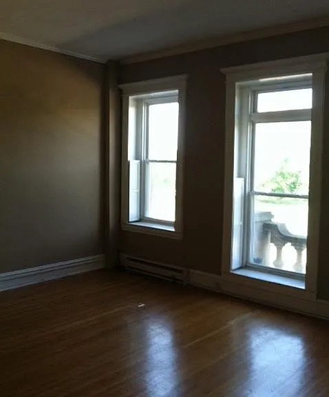 2929 N Charles St #2 — Photo 4