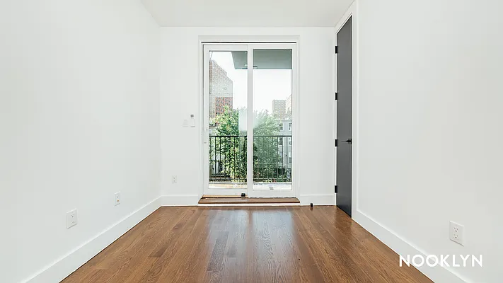 Rented by Nooklyn NYC LLC | media 6