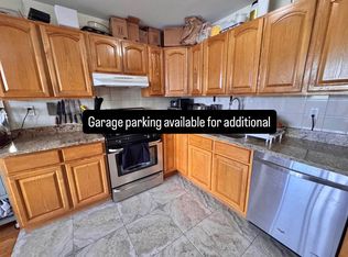 28-47 42nd St #TOP, Astoria, NY 11103