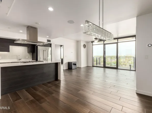200 W PORTLAND Street #820, Phoenix, AZ 85003