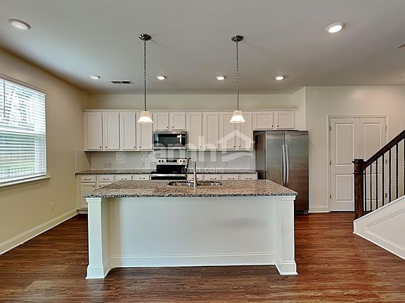 4th image of 14122 Singing Creek Ln