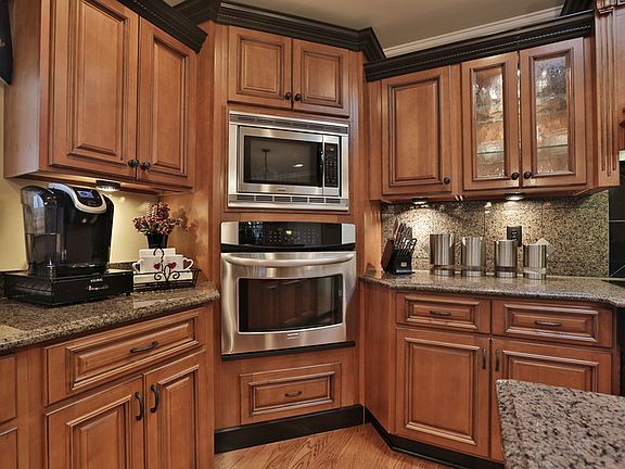 Kitchen Range And Microwave
						:
						Kenmore "Elite" Matching Applianaces