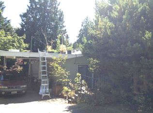 9820 17th Ave NE, Seattle, WA 98115