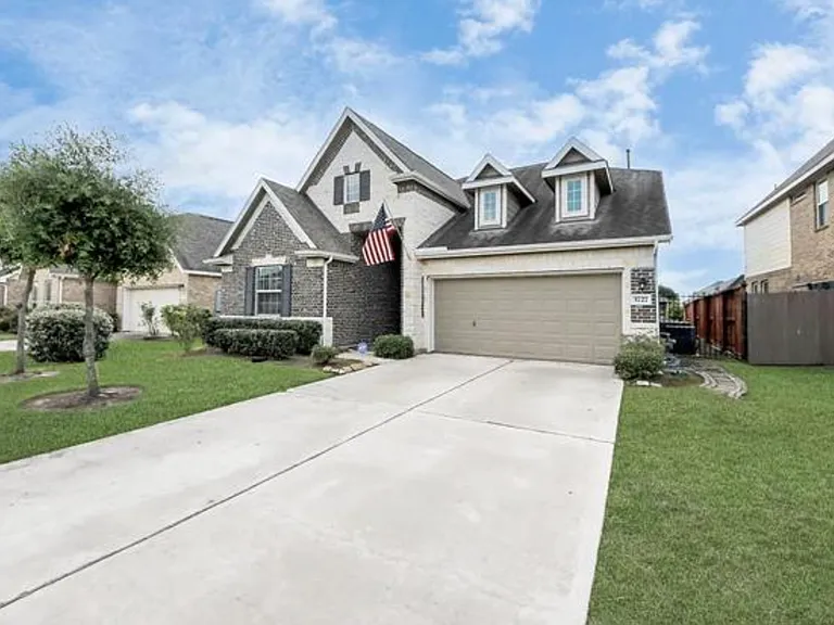 3727 Varna Ct — Photo 11