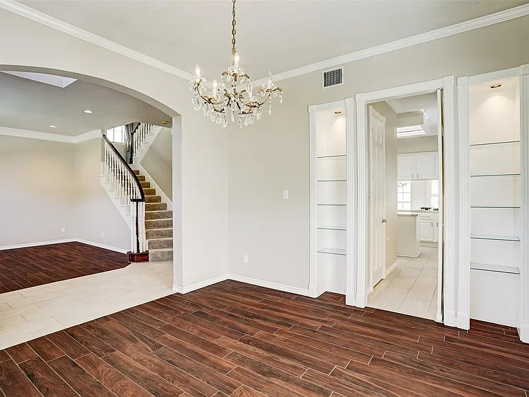 4425 Mildred St — Photo 4