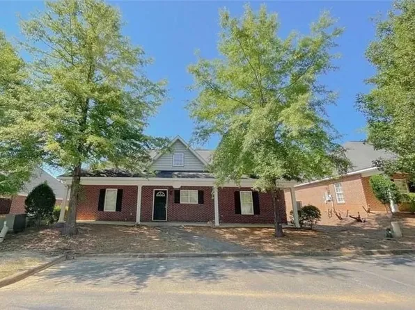 802 W Longleaf Dr, Auburn, AL 36832
