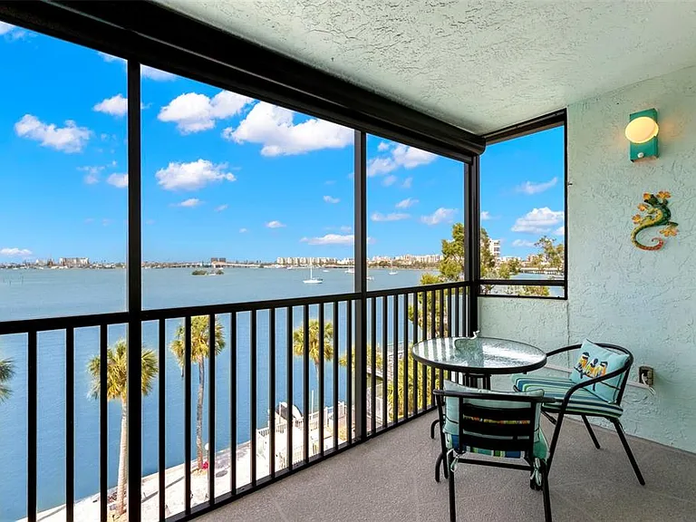 1848 Shore Dr S #402 — Photo 14