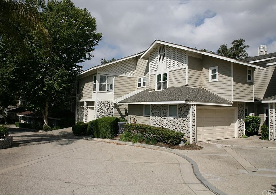 2nd image of 802 Chandler W