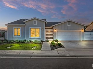 9223 Manor Forest Ln, Shafter, CA 93263