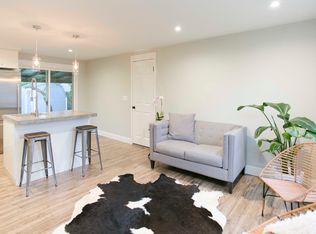 325 E Gloucester St, Gladstone, OR 97027