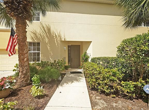 3rd image of 2012 Tarpon Bay Dr N APT 102