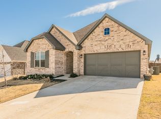 1008 Brown Valley Trl, Weatherford, TX 76087