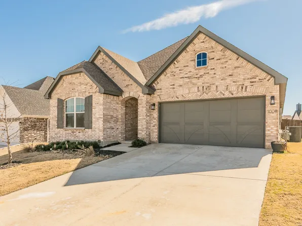 1008 Brown Valley Trl, Weatherford, TX 76087