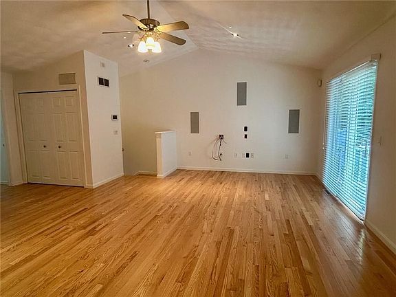 3rd image of 266 Scituate Ave APT A1