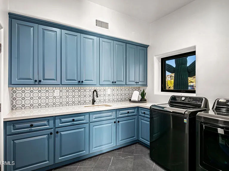 10029 E Calle De Las Brisas — Photo 54