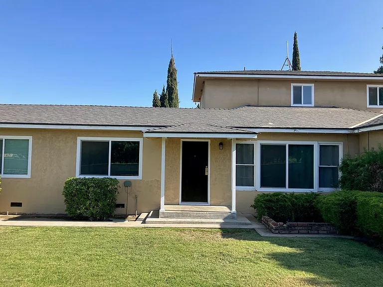6929 E Nebraska Ave — Photo 6