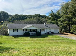 126 Dogwood Cir, Burnsville, NC 28714