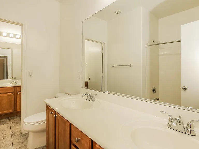 1809 W Dugan Dr — Photo 14
