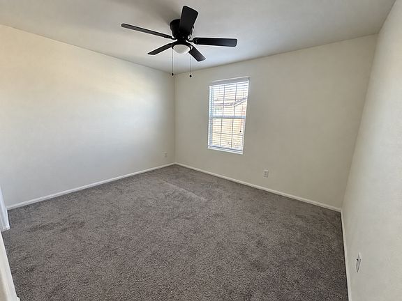 5th image of 632 Sedum Ave