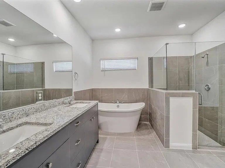 11955 Pondwood Dr — Photo 5